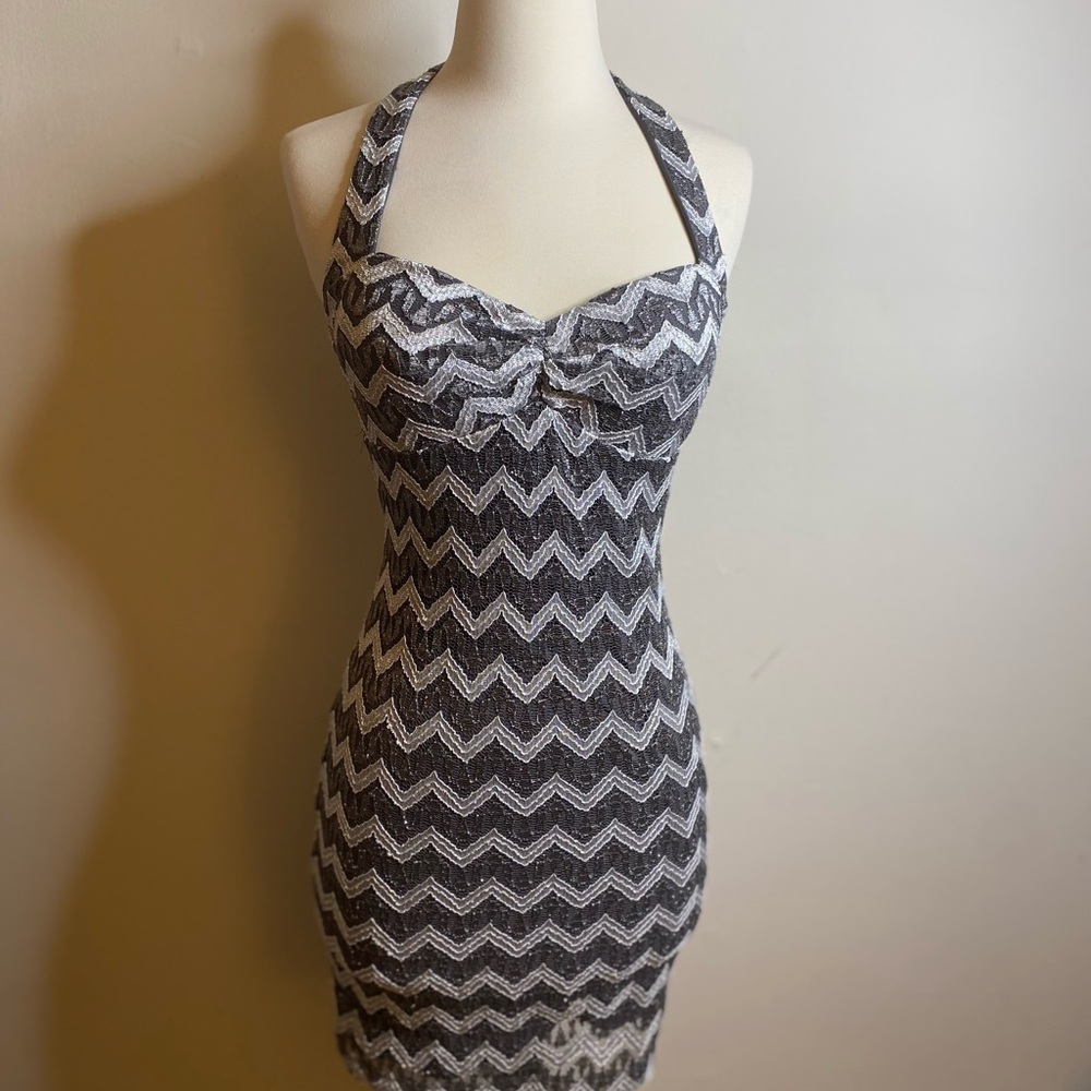 Jump Apparel Dress - Size: 5-6 (S)